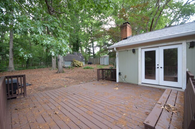 Building Photo - 5815 Windham Dr