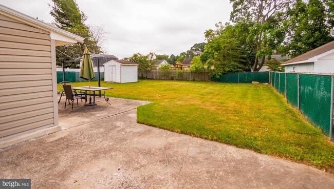 Building Photo - 222 MacClelland Ave