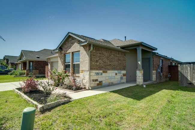 Building Photo - 3352 Lauren Nicole Ln