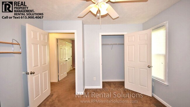 Building Photo - 3BR/2BA in LaVergne w/ 2-car garage, fenced in backyard, walk to Percy Priest Lake!