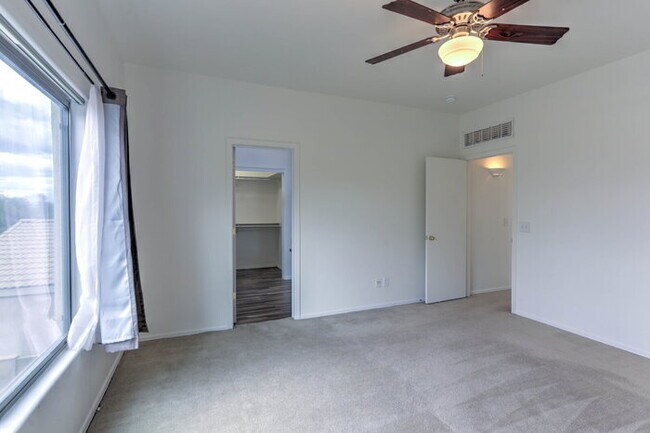 Building Photo - Rancho Sahuarita