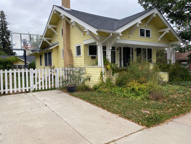 Primary Photo - Stunning home in Downtown Longmont
