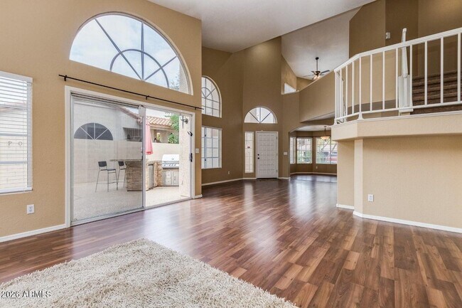 Building Photo - 3822 E Wildwood Dr
