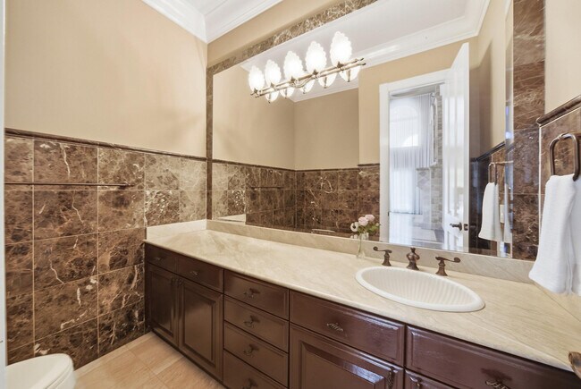 Building Photo - 10270 SW 58th St