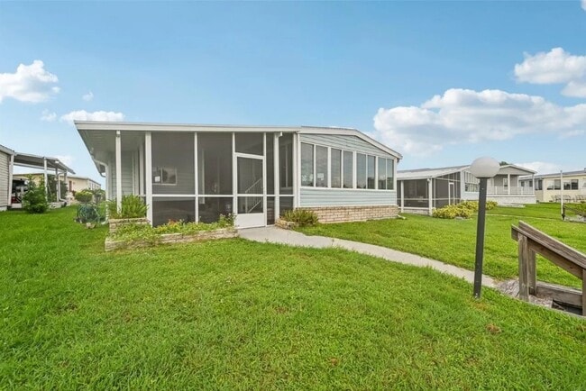 Building Photo - 106 Lazy River Rd