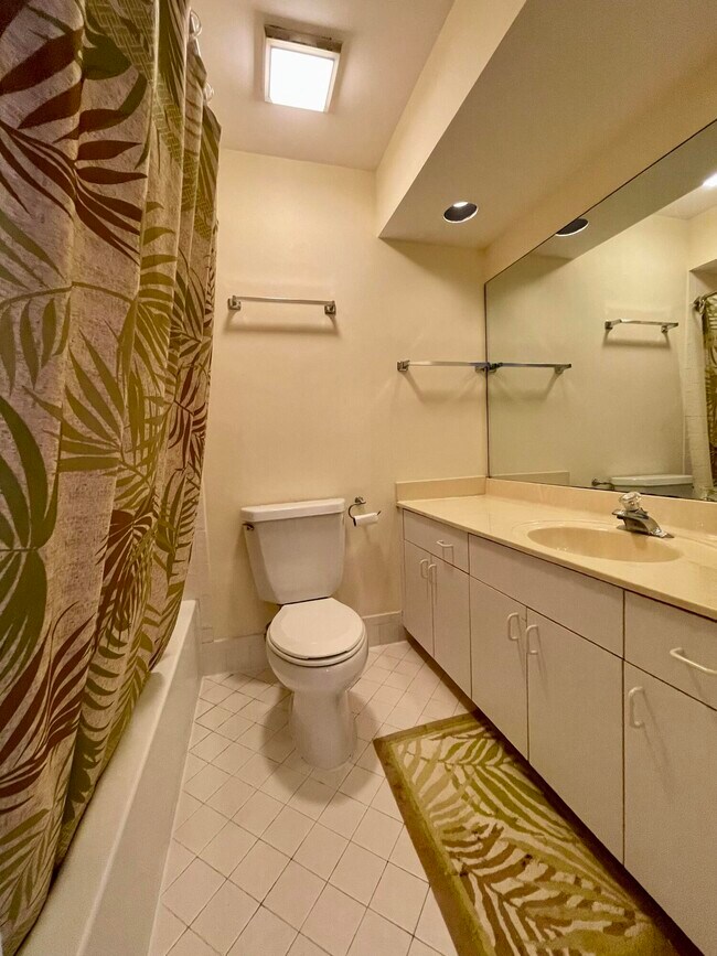 Building Photo - 505 Ocean Dunes Cir