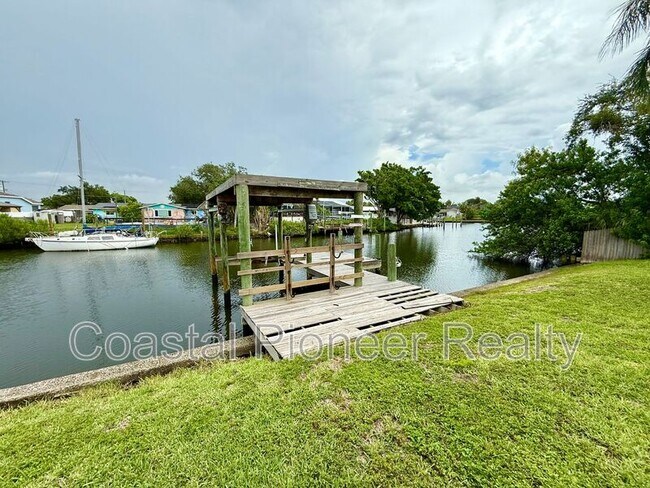 Building Photo - 613 Kingston Ct