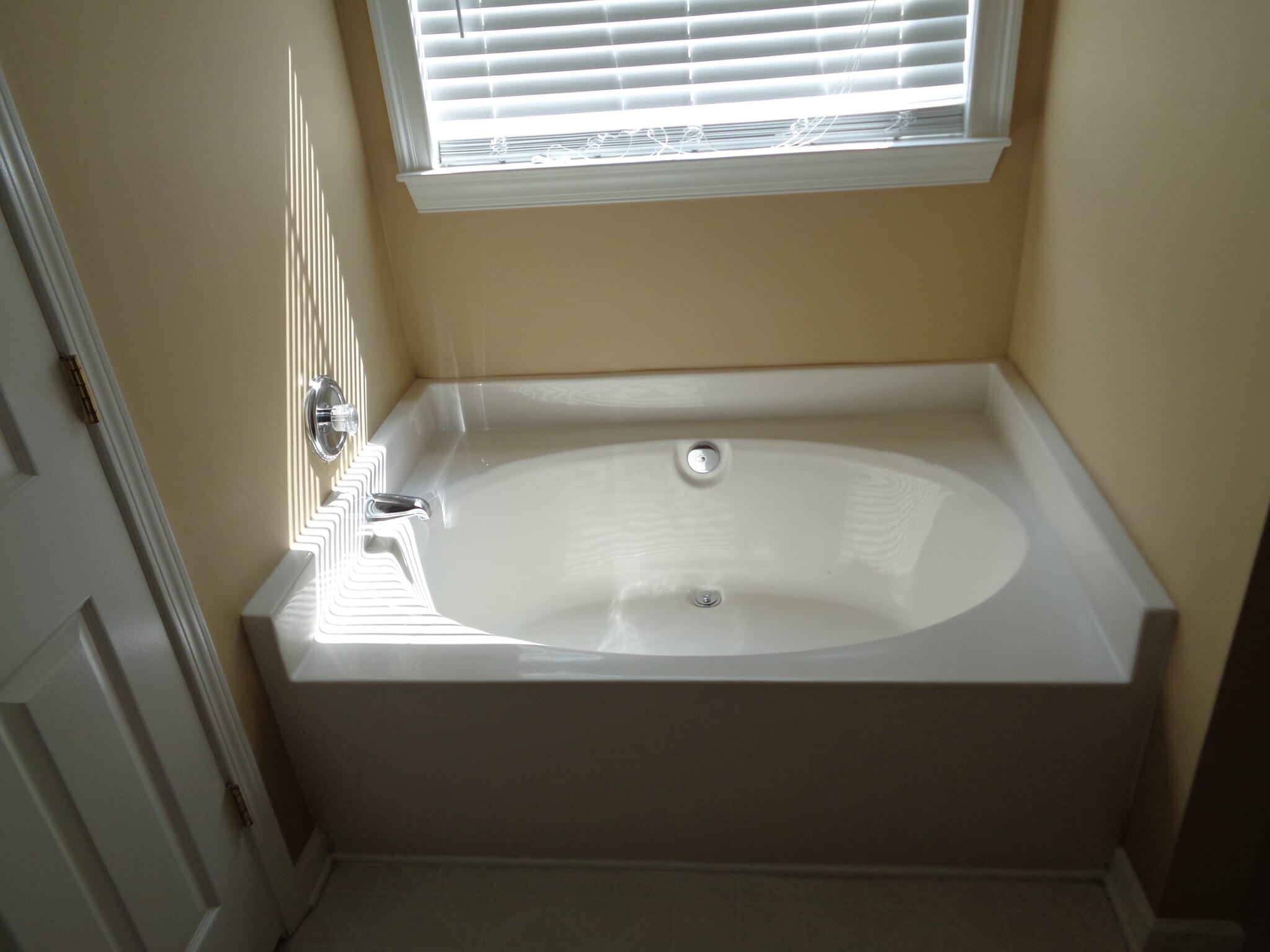 Building Photo - 12956 Deaton Hill Dr