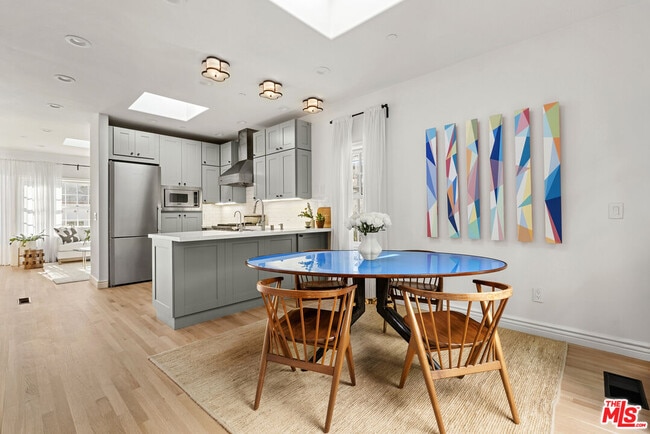 Building Photo - 8835 Betty Way