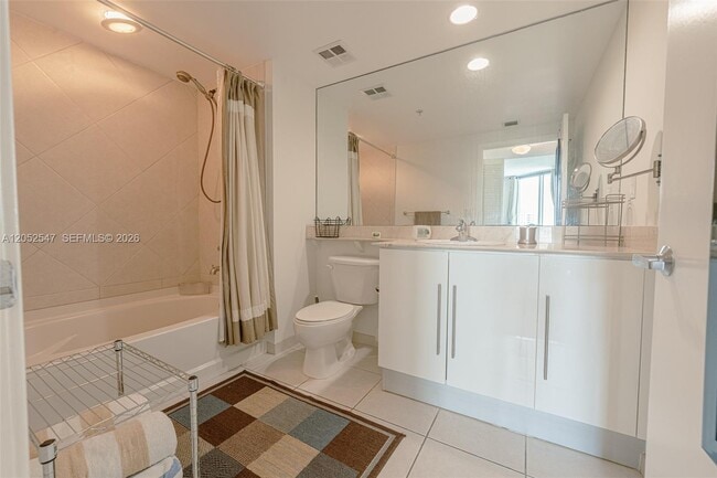 Building Photo - 325 S Biscayne Blvd