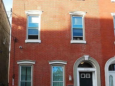 Building Photo - 1723 Master St