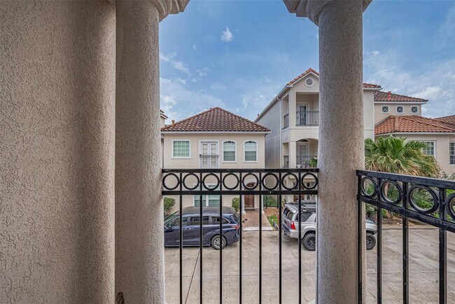 Building Photo - 7130 Harmony Cove
