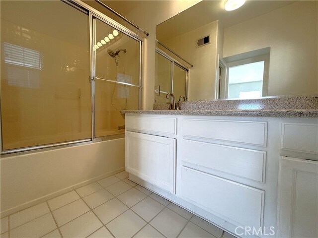 Building Photo - 1729 S Sunflower Ave