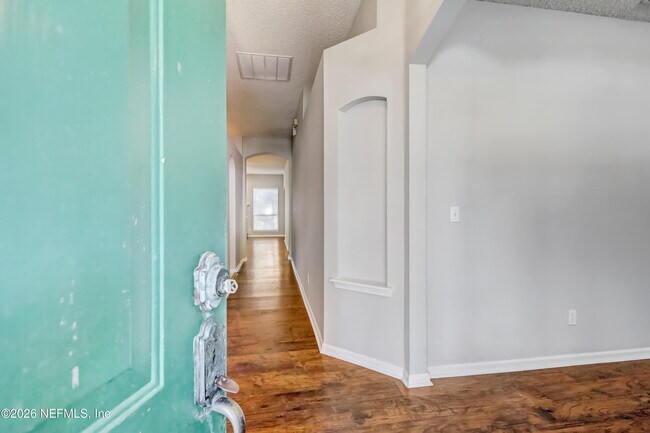 Building Photo - 4613 W Catbrier Ct