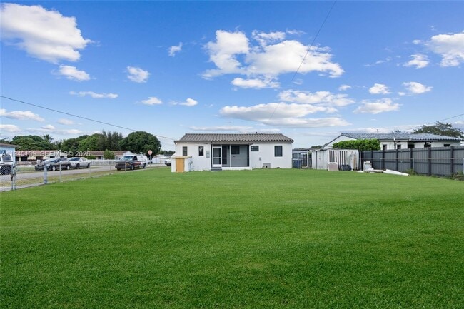 Building Photo - 3030 NW 99th St