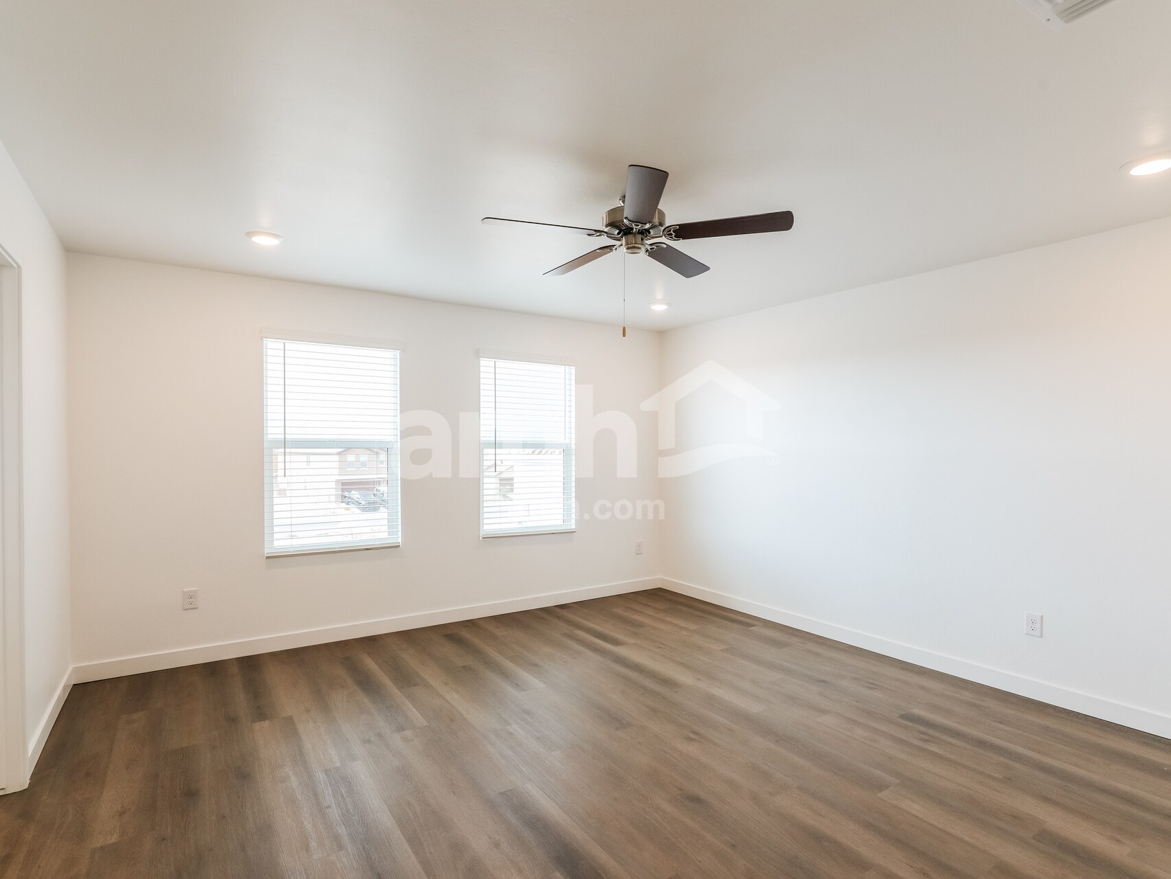 Building Photo - 7433 S Keller Ln
