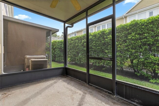 Building Photo - 1524 Florentino Ln