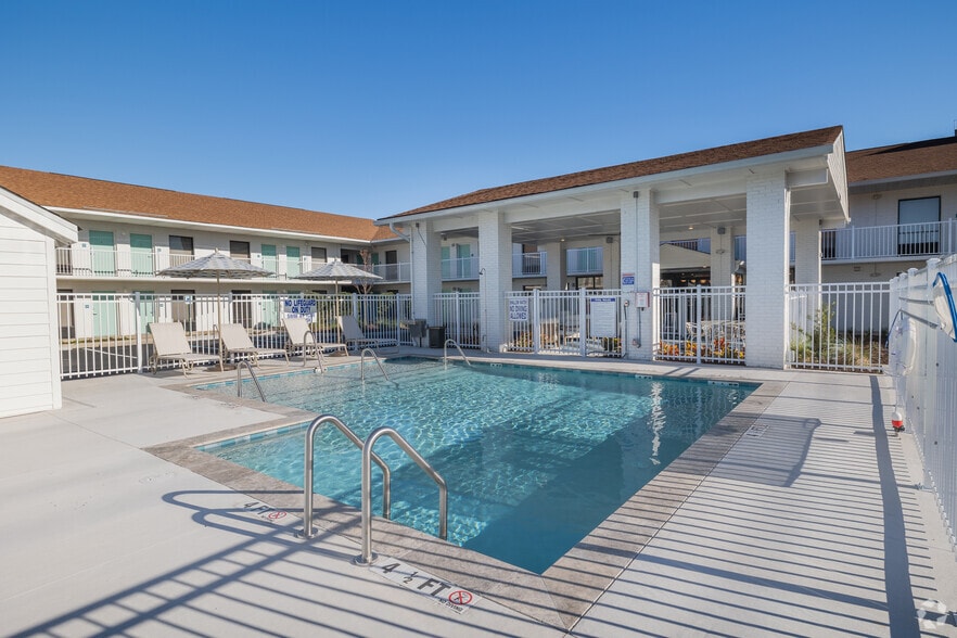 Pool - The Teale Navy Yard