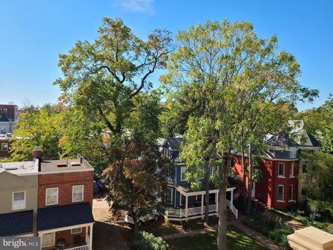 Building Photo - 3420 16th St NW