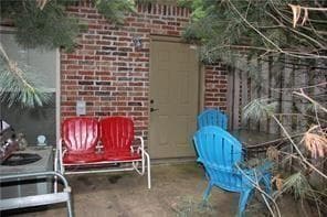 Building Photo - 3998 Rochester Cir