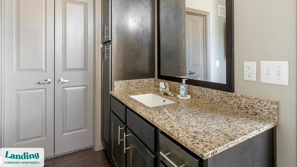 Building Photo - 99 W Cedar Bayou Lynchburg Rd