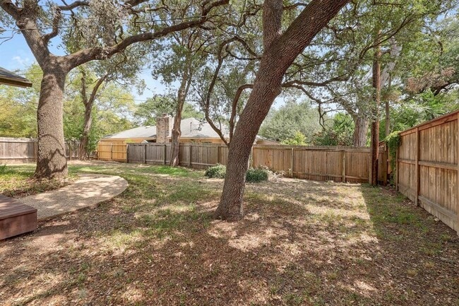 Building Photo - 3601 Peregrine Falcon Dr