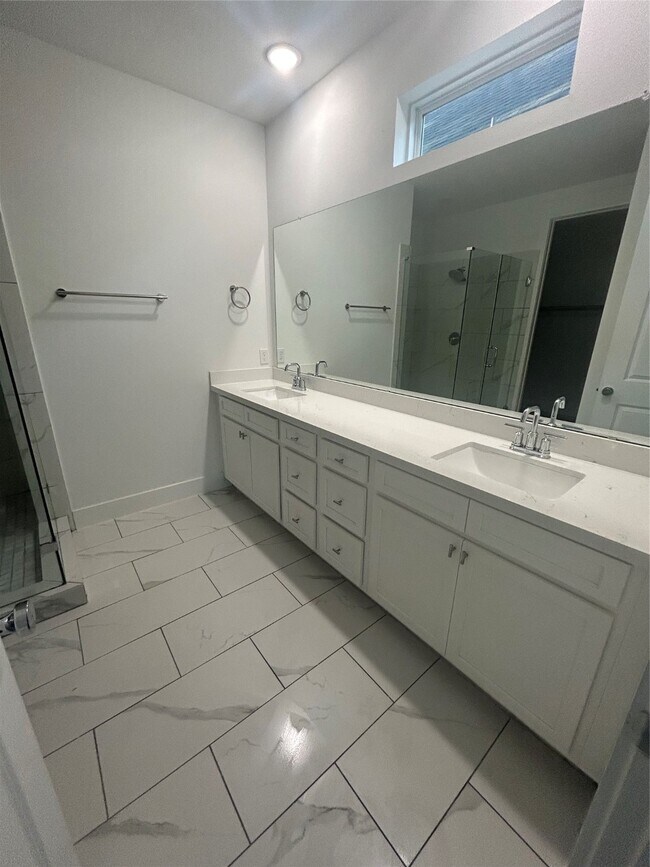 Building Photo - 4605 Lavatera St