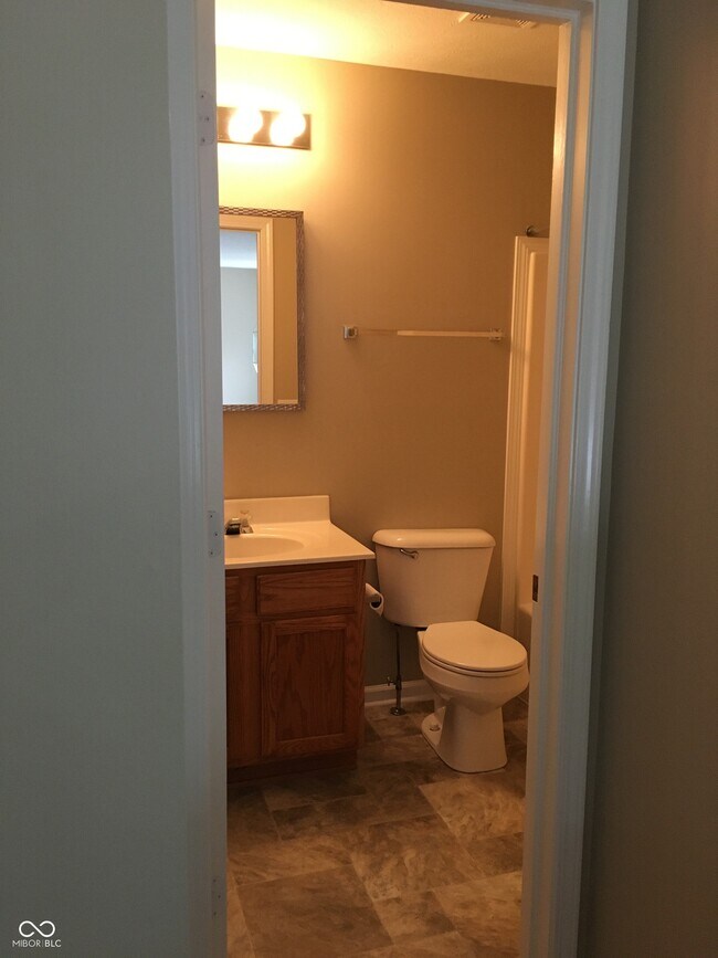 Building Photo - 8072 Birchfield Dr