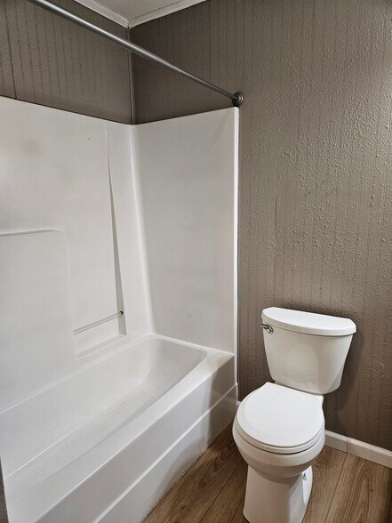 Building Photo - 24 Linder Rd