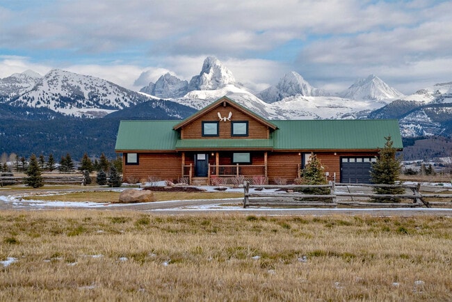 Building Photo - 4535 Roxanne St