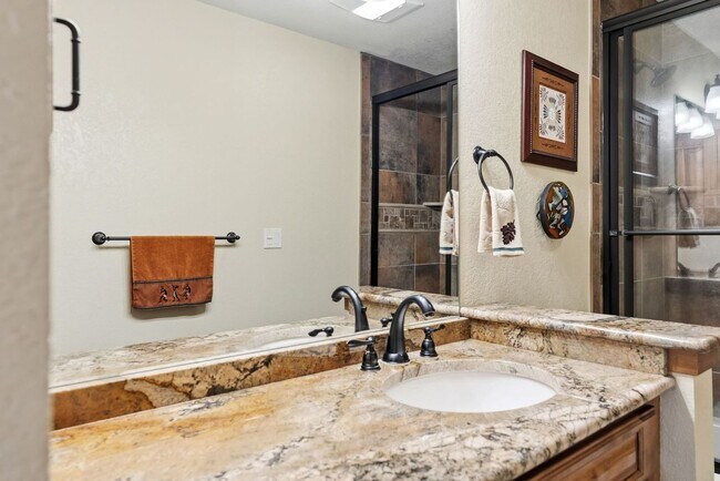Building Photo - Breck 3-bedroom home with views! 12 month lease!