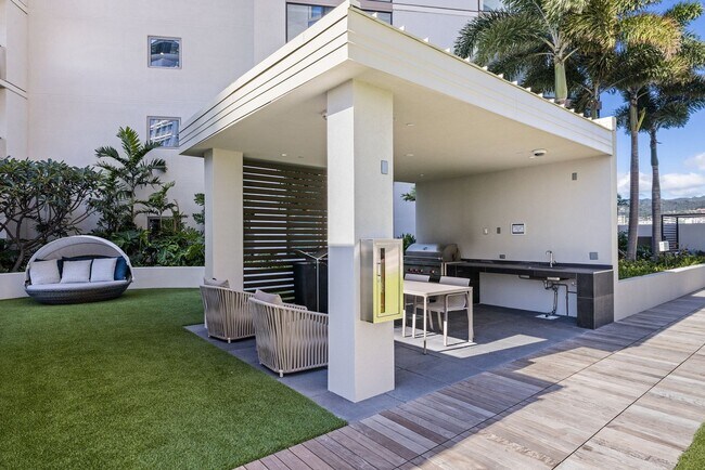 Building Photo - Sky Ala Moana West #1508 - Live in the heart of Honolulu!