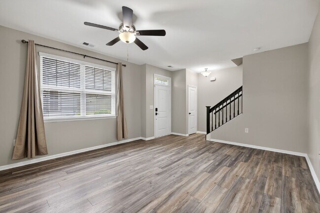 Building Photo - Beautiful Crofton at Spence Crossing Townhome/Condo | 3 BR | 2.5 BA | 1,867 Sq. Ft.