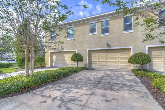 Building Photo - 6114 Fishhawk Crossing Blvd