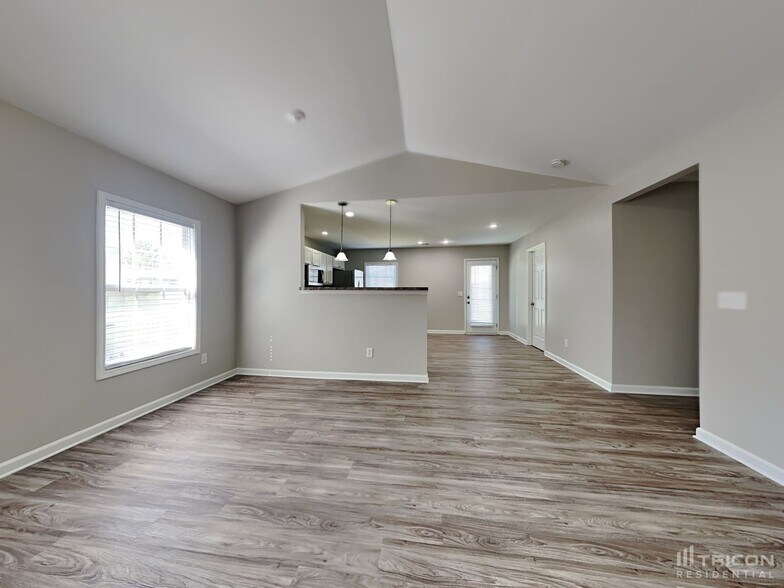 Building Photo - 149 Moores Creek Dr