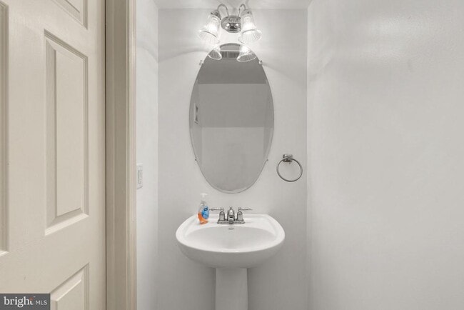 Building Photo - 12250 Open View Ln