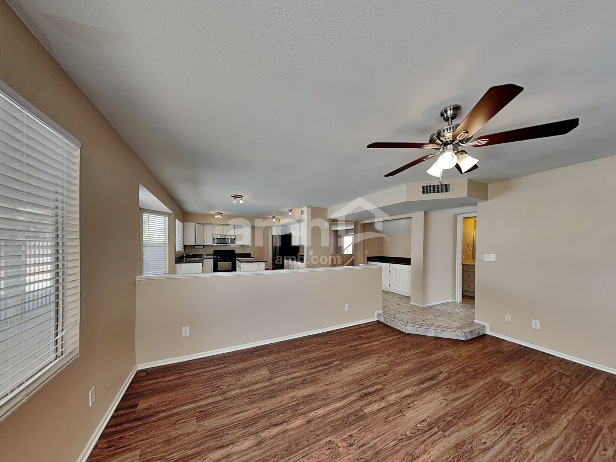 Building Photo - 7010 W Oraibi Dr
