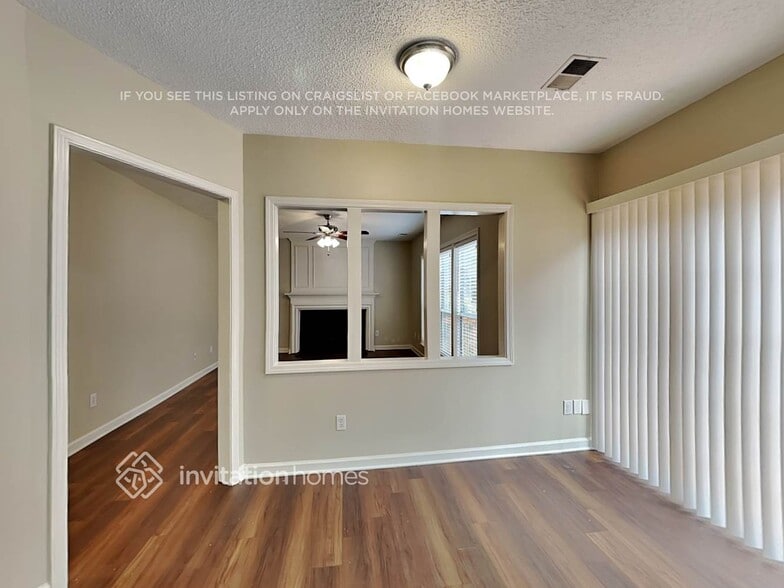 Building Photo - 6000 Elm Cove Ln