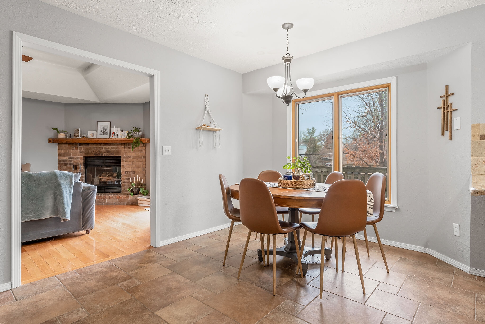 Dining room - 3668 W El Castile St