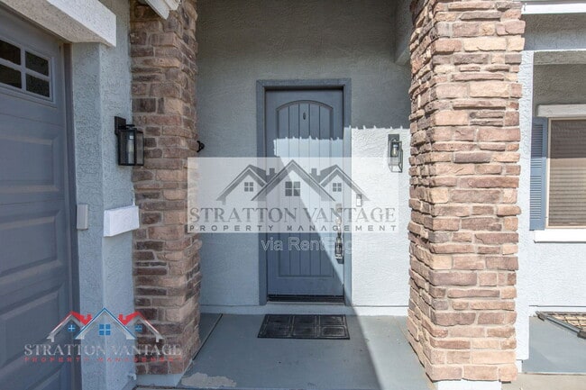 Building Photo - 21748 E Escalante Rd