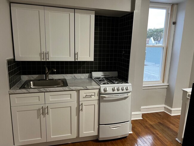 Building Photo - 7124 Germantown Ave