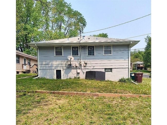 Building Photo - 4101 Lowry Ave N