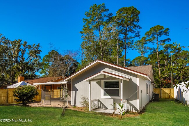 Building Photo - 12591 Deeder Ln