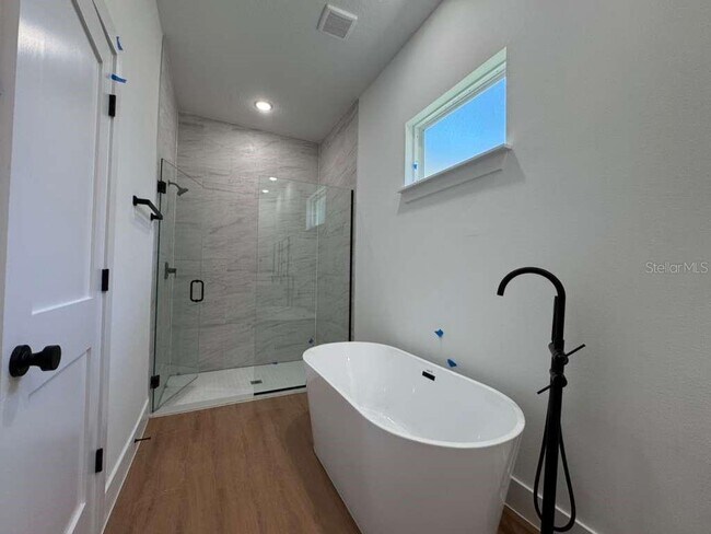 Building Photo - 16090 SW 35th Court Rd