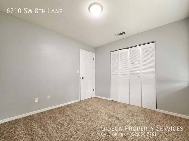 Building Photo - 6210 SW 8th Ln