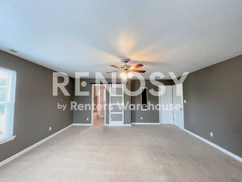 Building Photo - 6941 Minnie Ave