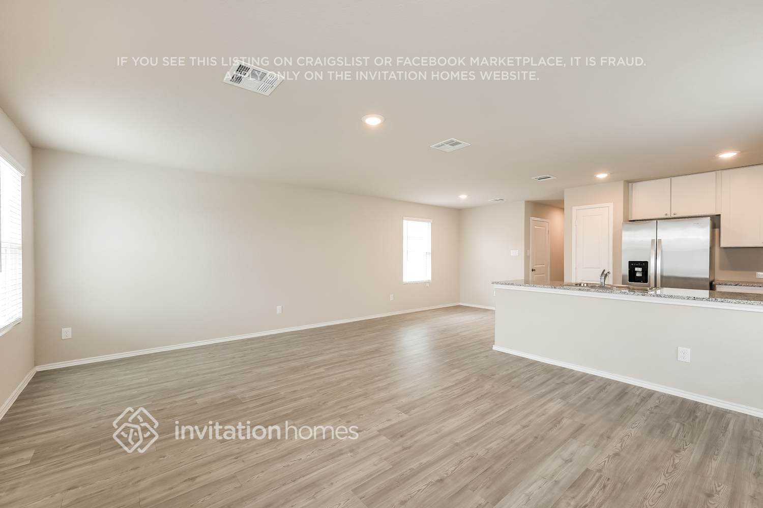 Building Photo - 4231 Southton Lk