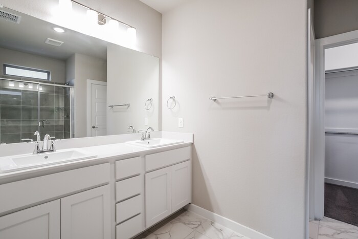 Building Photo - 10624 Tonkala Dr