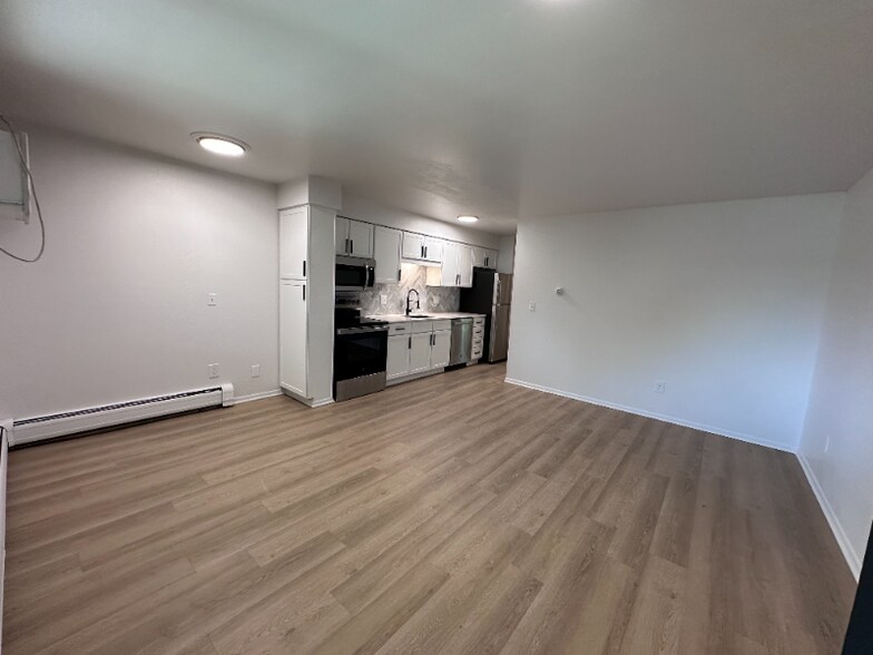 Building Photo - 1612 Garfield Ave