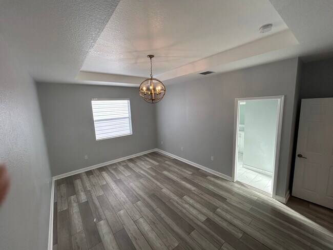 Building Photo - 4621 Belgian Ln